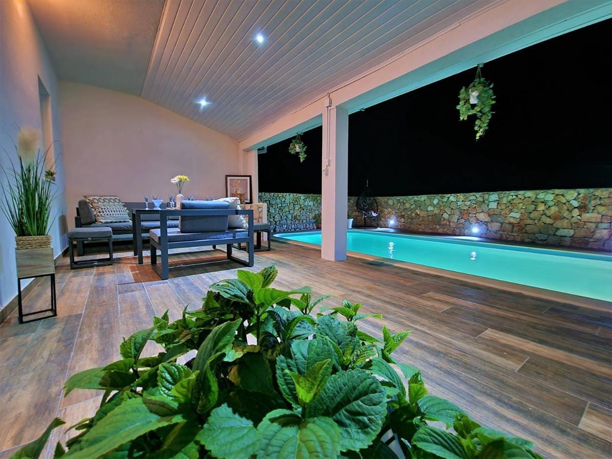 Anas Lagoon Holiday House With Pool At Azure Beach Drvenik Mali Buitenkant foto